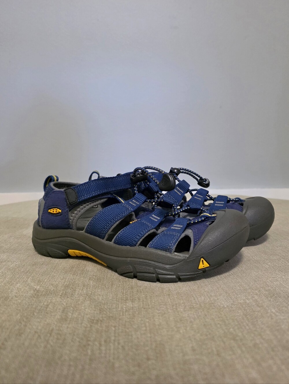 Keen Big Kids Newport H2 Water Sandals Size 4 (EU 36)